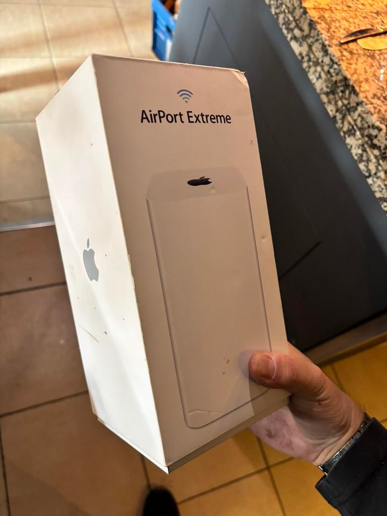 Apple Airport Extreme, Computers en Software, Ophalen of Verzenden, Zo goed als nieuw