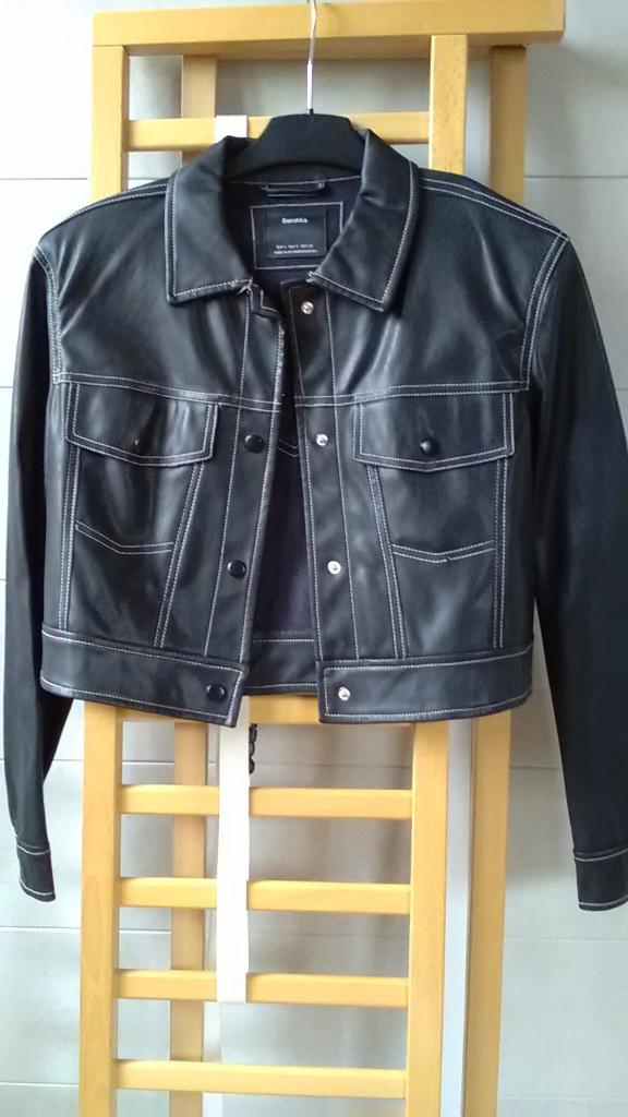Veste noire simili cuir Bershka EUR S, Enlèvement ou Envoi, Taille 36 (S), Noir, Comme neuf