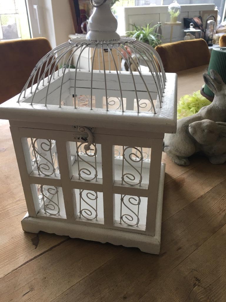 Prachtige decoratieve witte houten vogelkooi, Enlèvement, Comme neuf