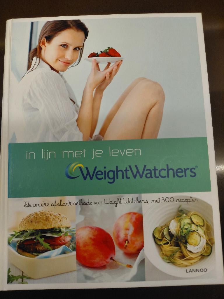 Kookboek 'WeightWatchers in lijn met je leven', Ophalen of Verzenden, Gelezen, Dieet en Voeding, Hilde Smeesters