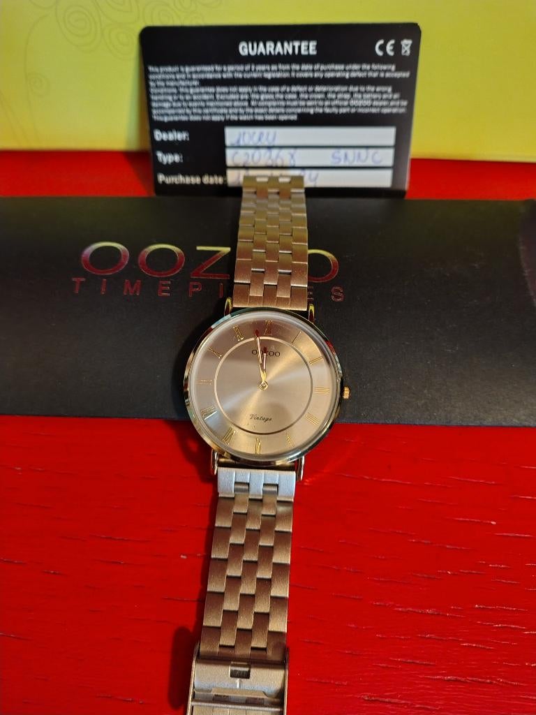 Montre unisexe vintage OOZOO, Montre-bracelet, Autres marques, Enlèvement ou Envoi, Acier