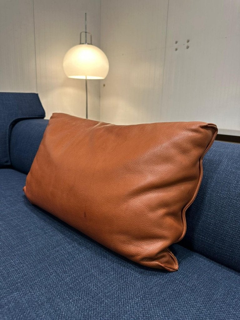 2x coussin lombaire original Design on Stock – 150€ p. pièce, Maison & Meubles, Enlèvement ou Envoi, Comme neuf, Orange, Rectangulaire