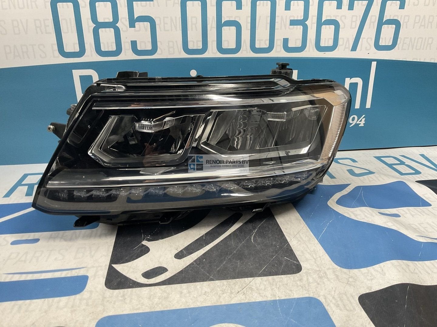 Koplamp Volkswagen Tiguan 5NA Full Led 5NB941035D Origineel, -, Utilisé, -, Enlèvement ou Envoi