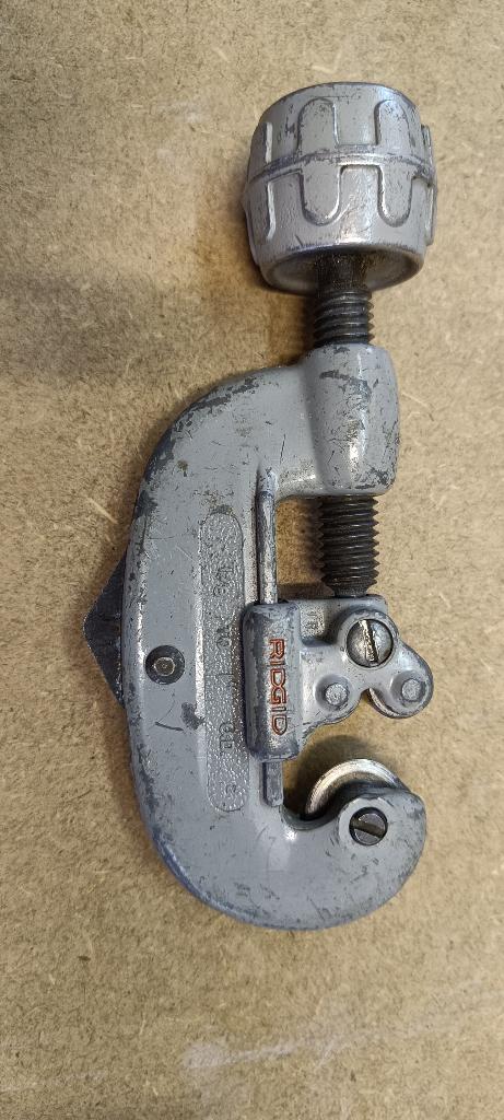 Ridgid Buizensnijder no.10, Ophalen, Gebruikt