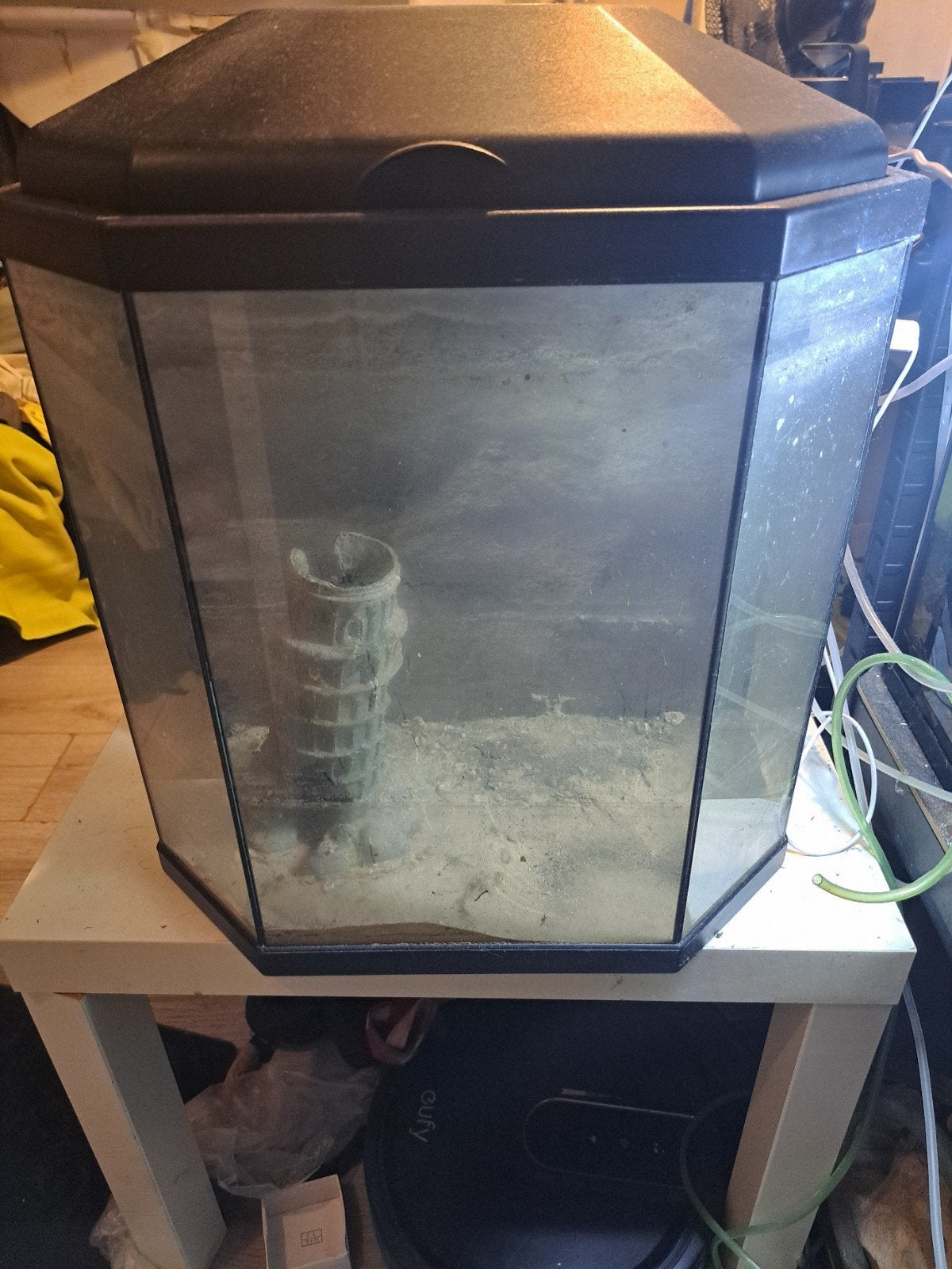 Aquarium met deco & zand, Enlèvement, Decoratie
