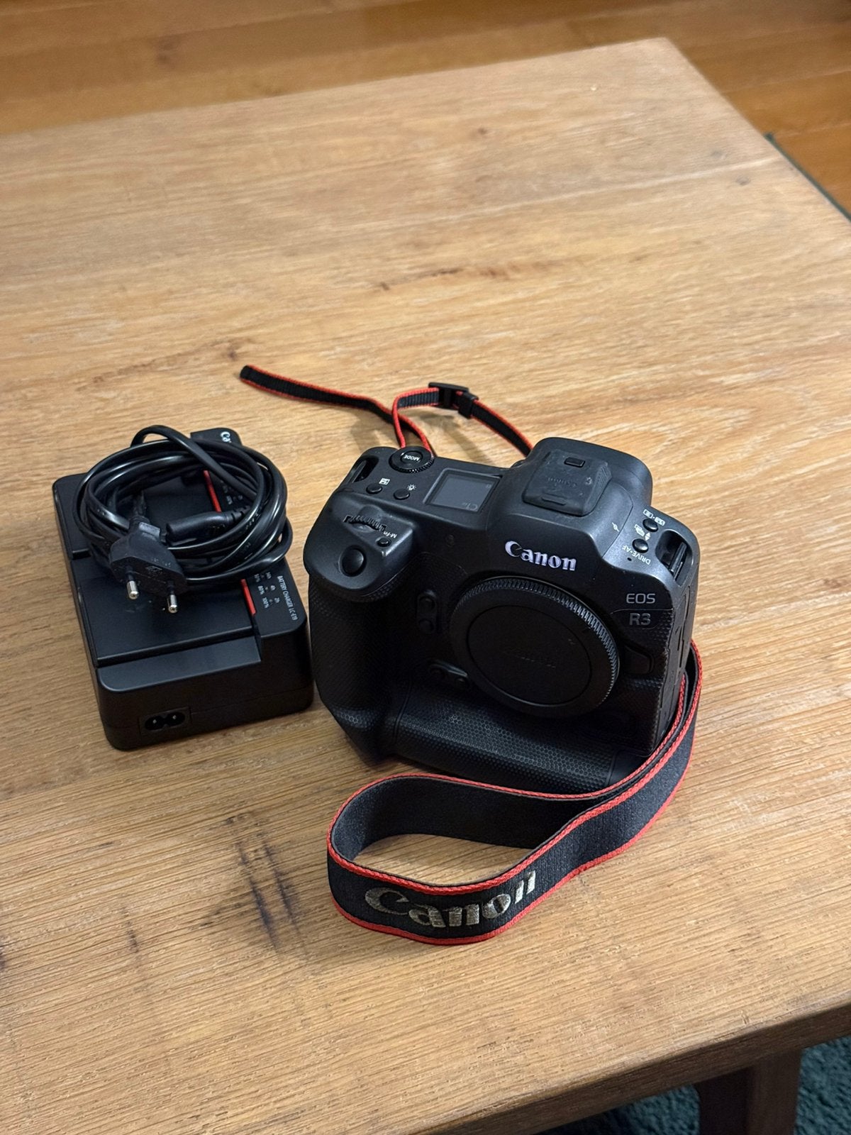 Canon EOS R3 (<3000 mechanische kliks), Ophalen, Bodydop, Bluetooth, Canon