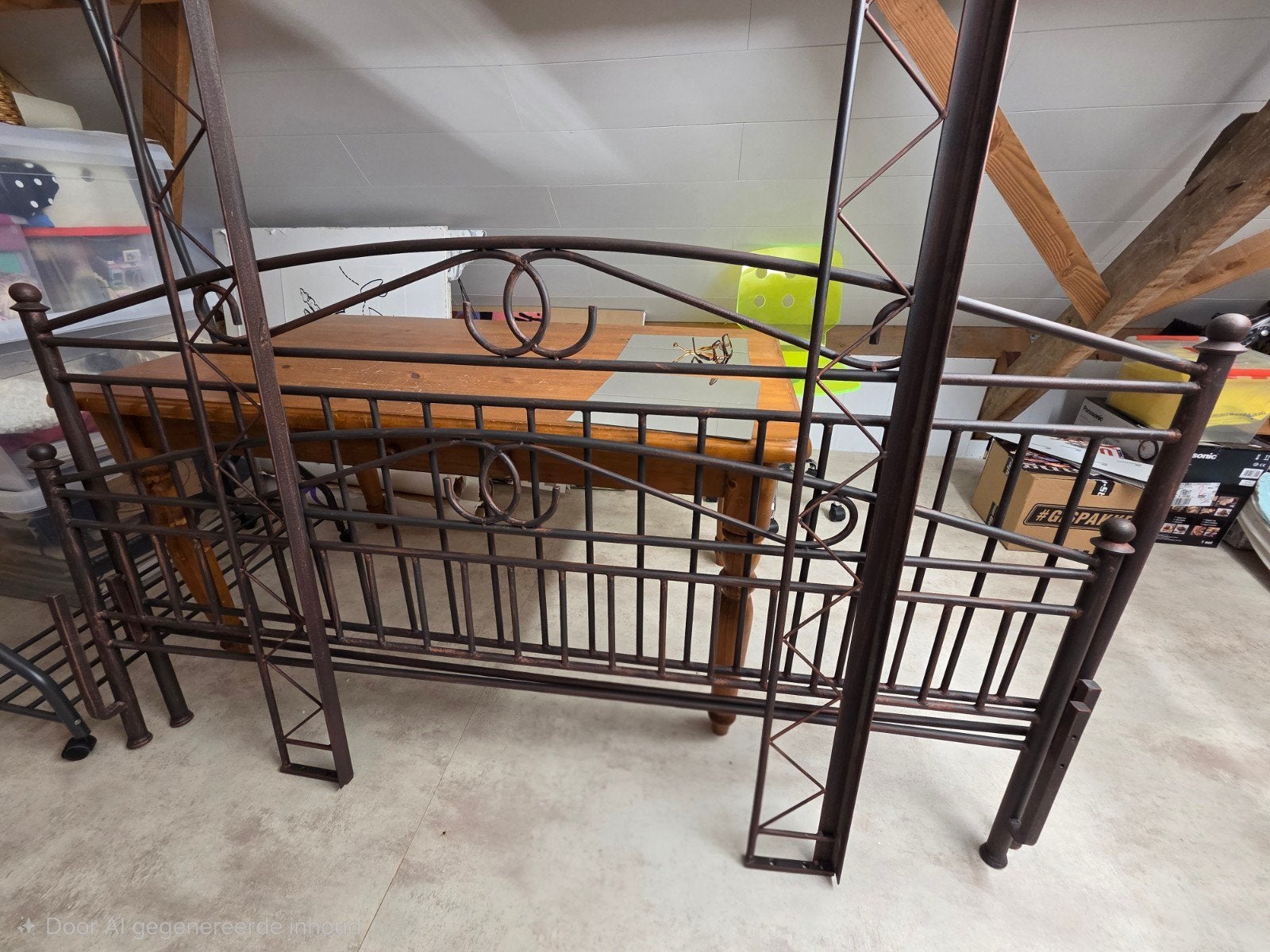 Bedframe 180 x 200 en 1 nachttafel, Enlèvement