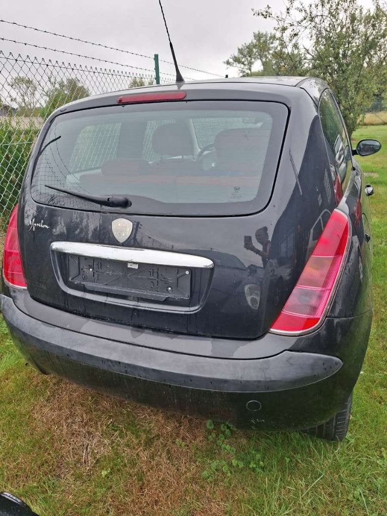 Lancia ypsilon, Auto's, 4 zetels, Stof, 1242 cc, Zwart