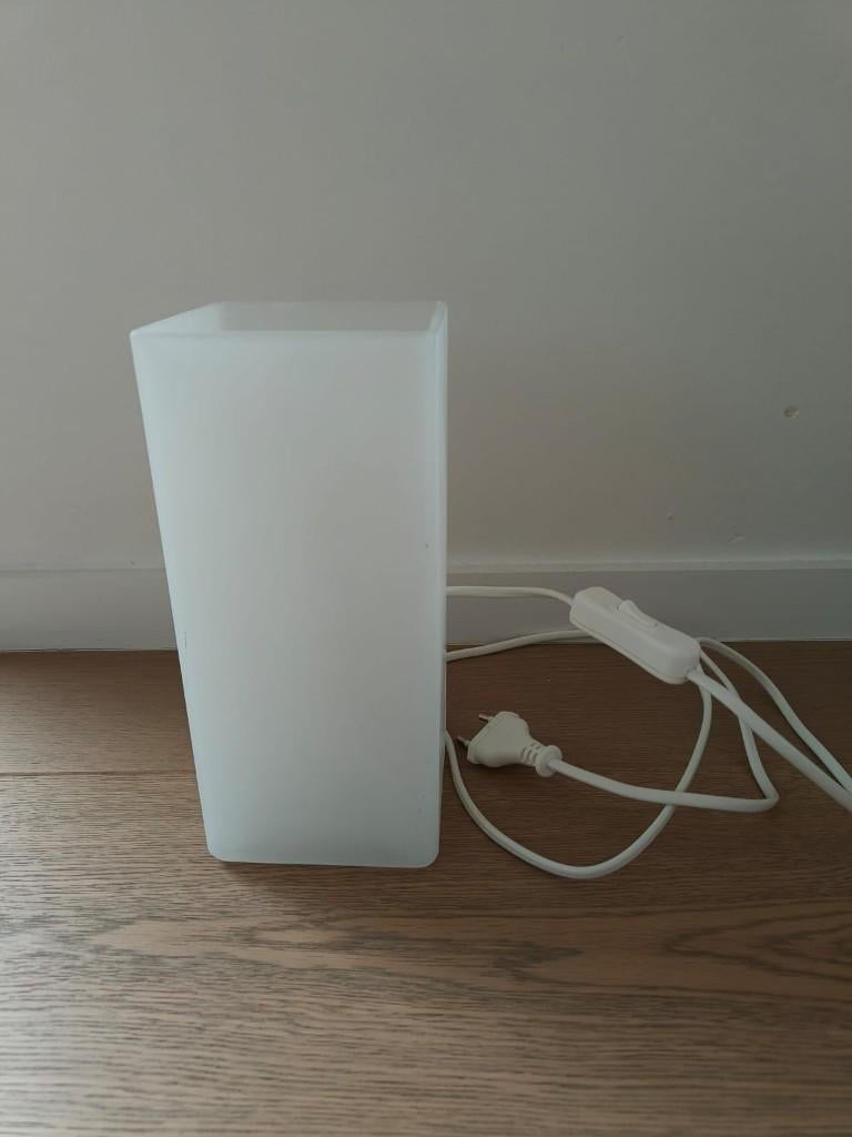 Tafellamp/nachtlamp Ikea, Ophalen, Gebruikt, Glas