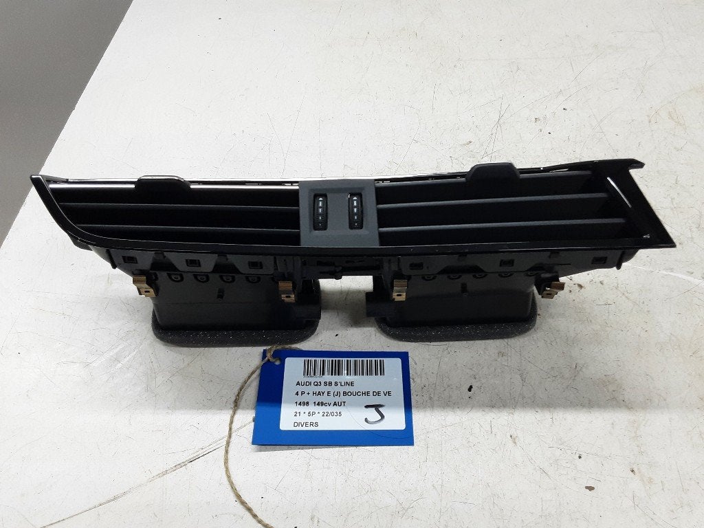 DIVERSEN DIVERS Audi Q3 Sportback (F3N) (83B820903), Info@audi.de, Audi, Audi AG, Gebruikt