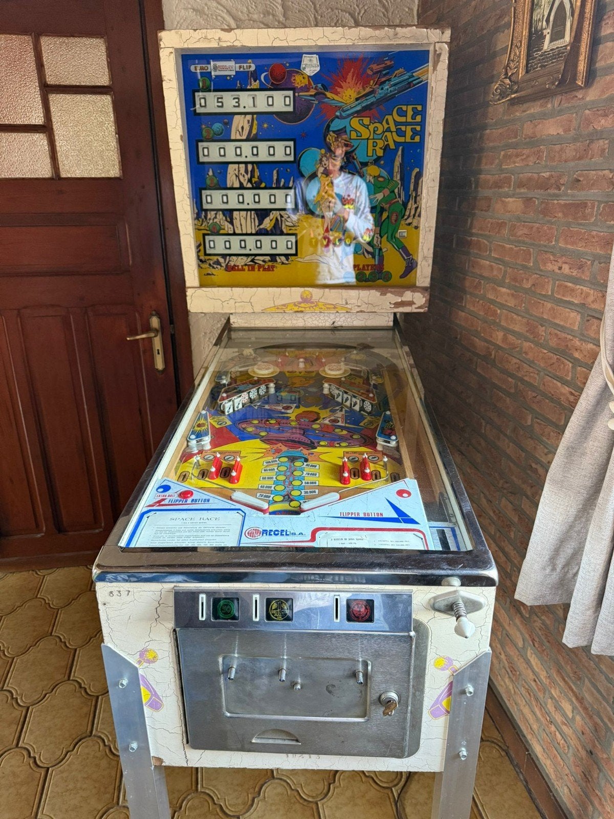 Flipper Space Race, Enlèvement, Flipper (jeu)