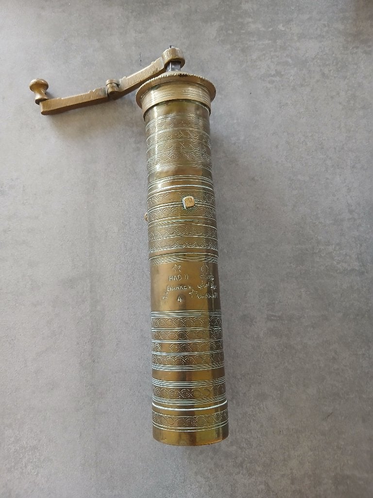 Antieke koffie- of pepermolen, Ophalen of Verzenden