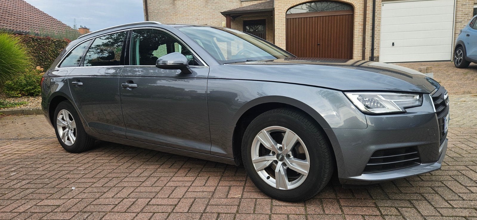 AUDI A4 2.0TDI BRAEK EURO6, Autos, Argent ou Gris, Achat, Euro 6, A4