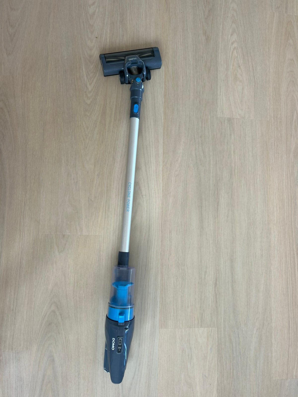Steelstofzuiger DO1129SV, Elektronische apparatuur, Stofzuigers, Ophalen, Zo goed als nieuw, Steelstofzuiger