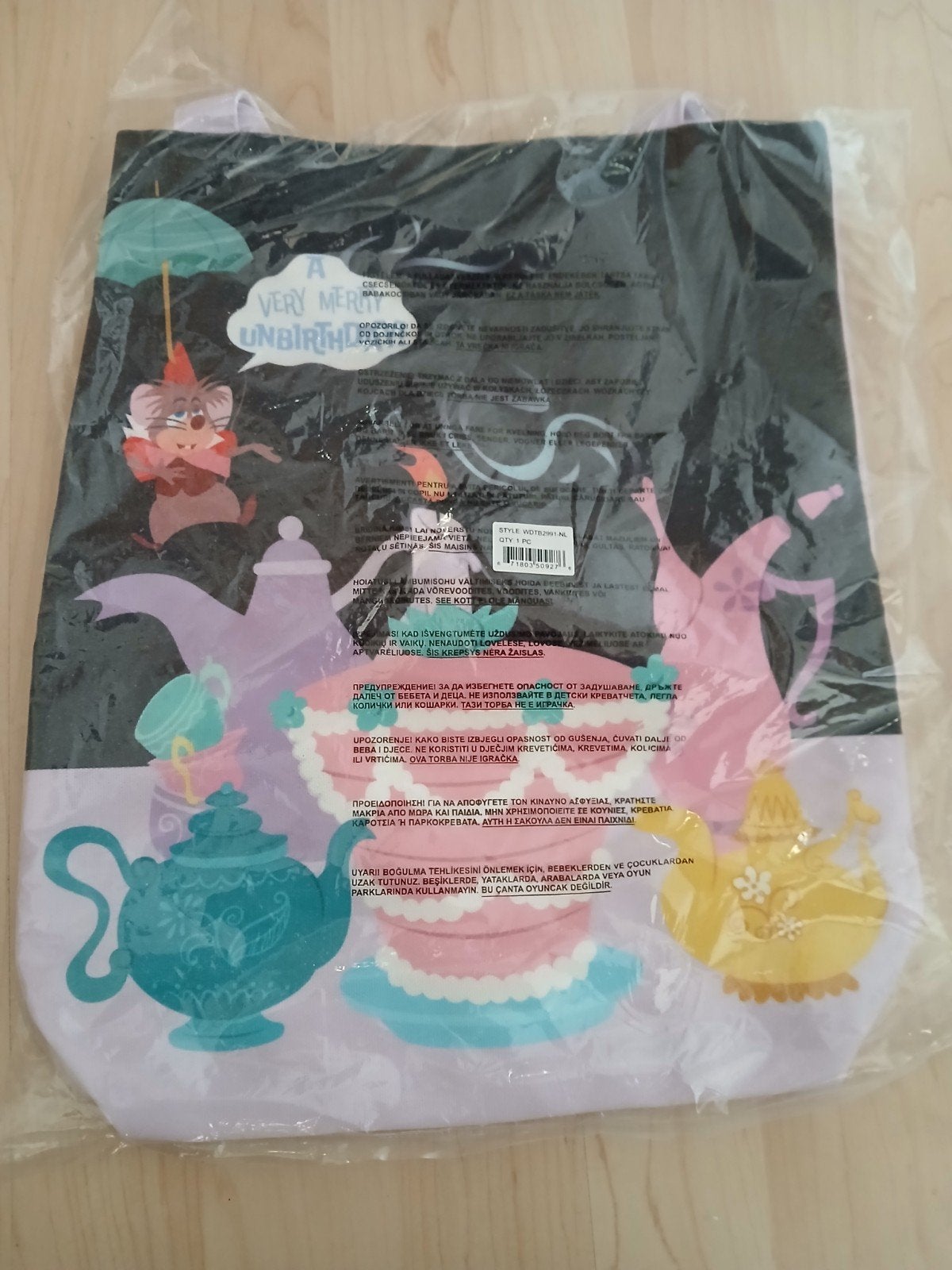 totebag loungefly alice au pays des merveilles neuf, Ophalen