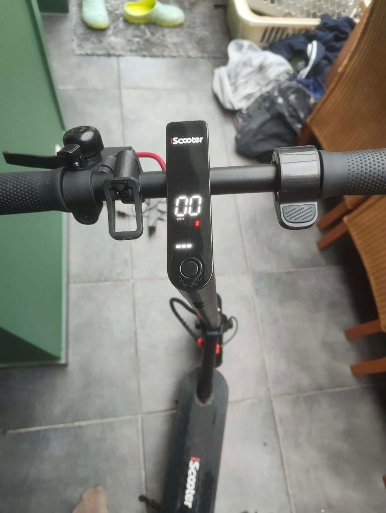 iScooter i9, Fietsen en Brommers, Ophalen, Gebruikt, Elektrische step (E-scooter), Iscooter