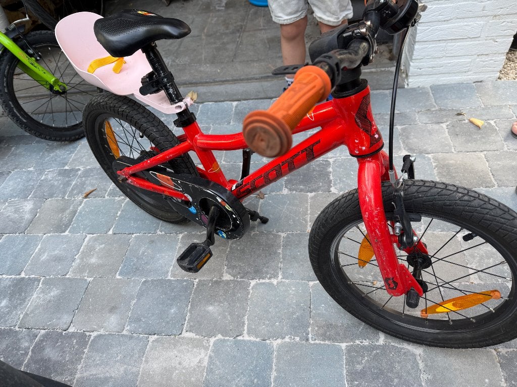 Fiets eerste Scott, Vélos & Vélomoteurs, Vélos | Vélos pour enfant, Enlèvement, Utilisé, 16 à 20 pouces, Scott