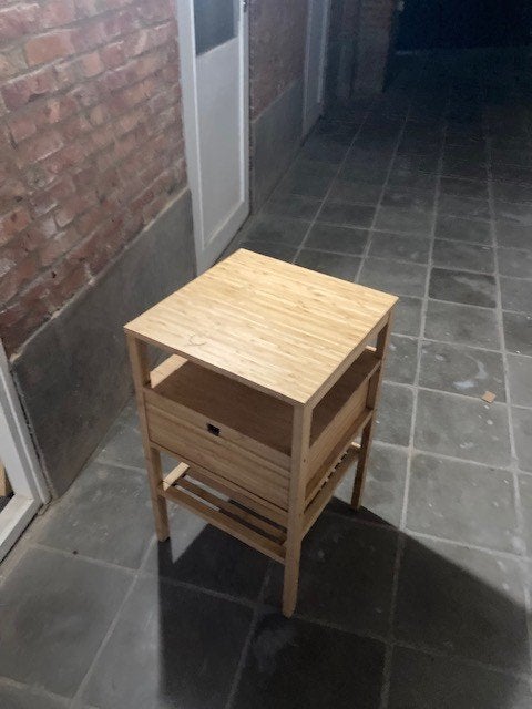 IKEA bamboe nachtkastje / bijzetkastje met lade, Huis en Inrichting, Ophalen, Gebruikt, Minder dan 45 cm, 55 tot 70 cm