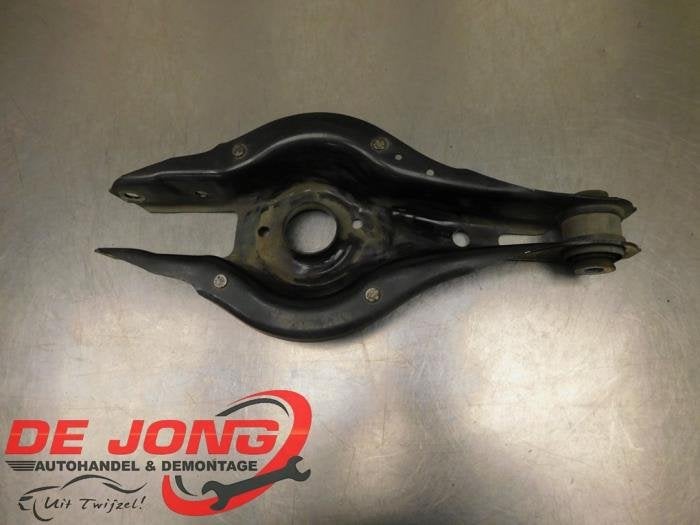 Bras de suspension arrière droit d'un BMW 1-Serie, -, 3 mois de garantie, Utilisé, -