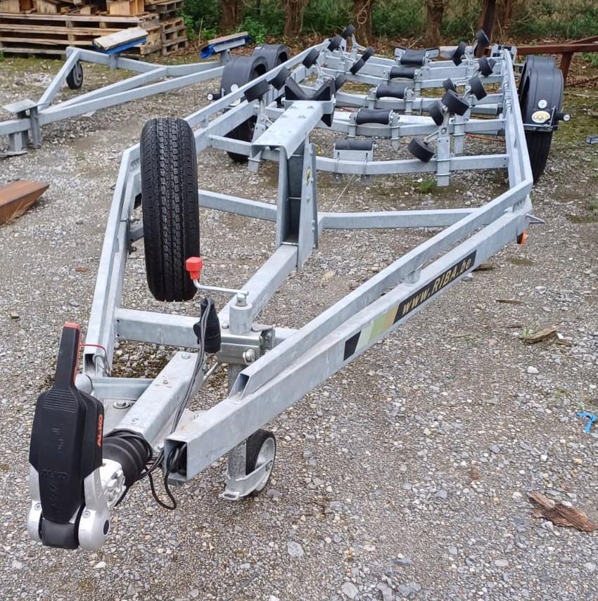 Riba boottrailer 3t, Ophalen