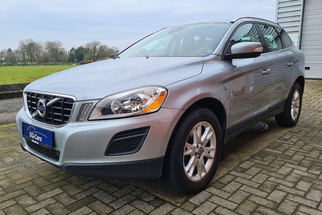 Volvo XC60 - 2.0 D - 163 pk - Automaat, Auto's, Euro 5, Zwart, Parkeersensor, 1984 cc