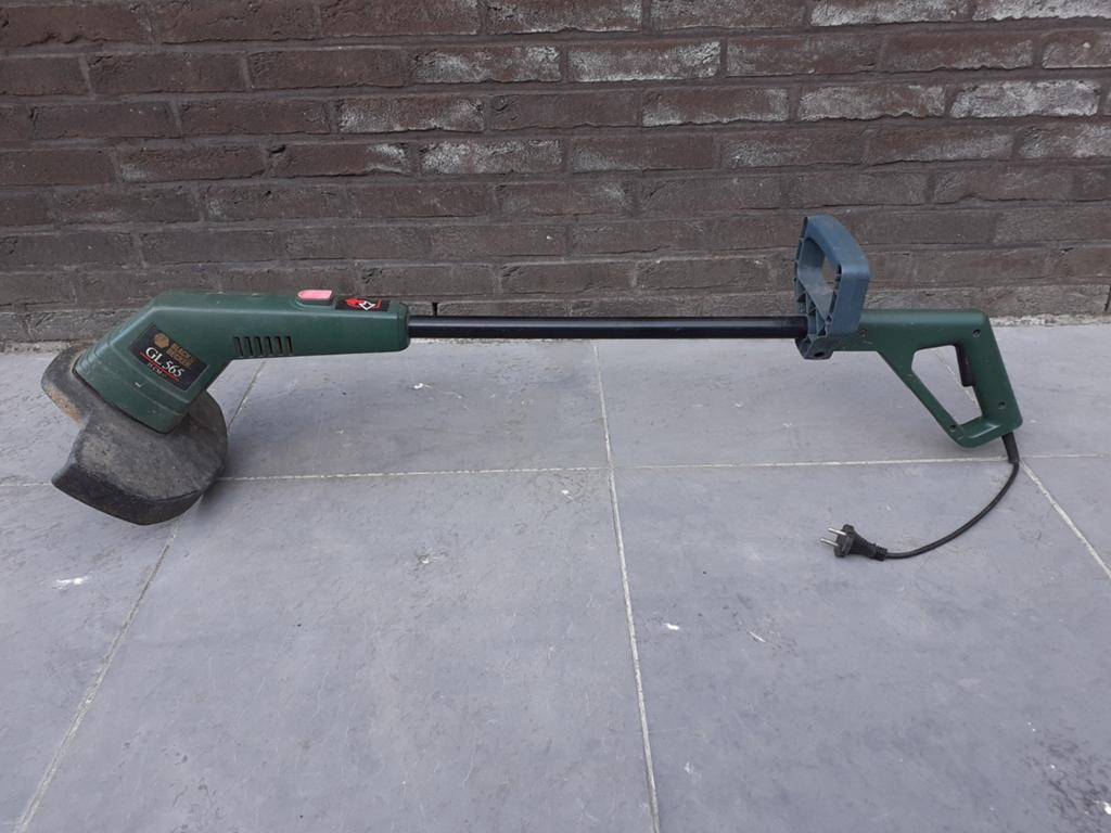 Grastrimmer black&decker, Ophalen