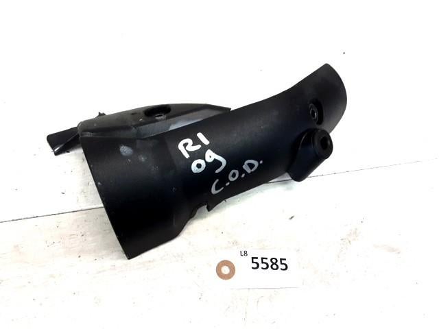 R1 2009 - 2010 Yamaha Cover Cover over demper D1-48142