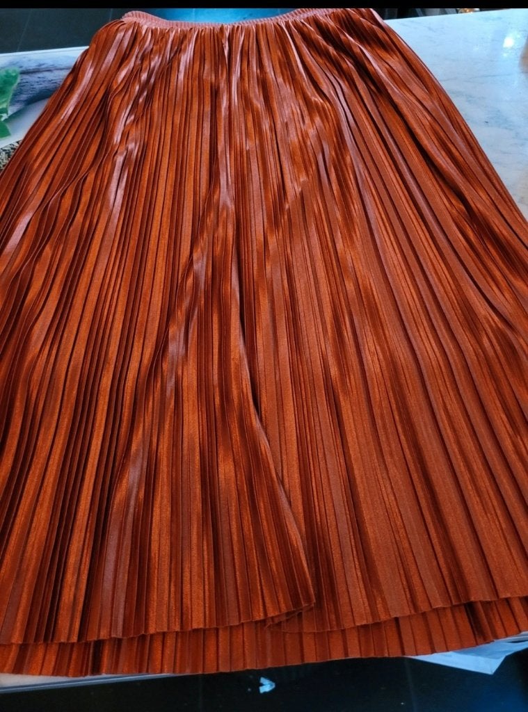 satijne rok small, Kleding | Dames, Oranje, Ophalen of Verzenden, Zo goed als nieuw, Costes