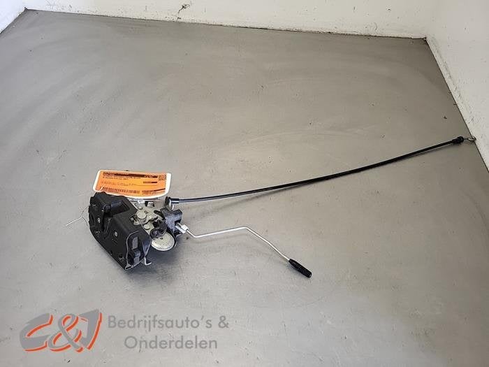 Deurslot Mechaniek 2Deurs rechts van een Mercedes Vito, Gebruikt, -, Ophalen of Verzenden, -