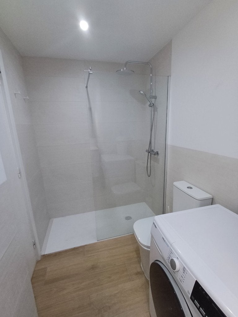 Topstudio Tenerife juni-juli-augustus 2026, Propriétaire