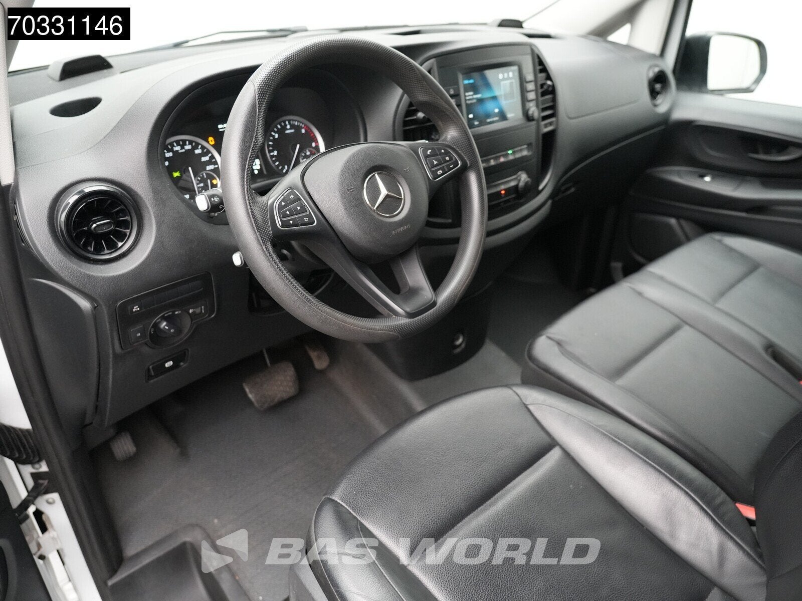 Mercedes Vito 114 Automaat L2H1 Airco Cruise Camera Parkeers, Achat, Euro 6, Entreprise, 3 places