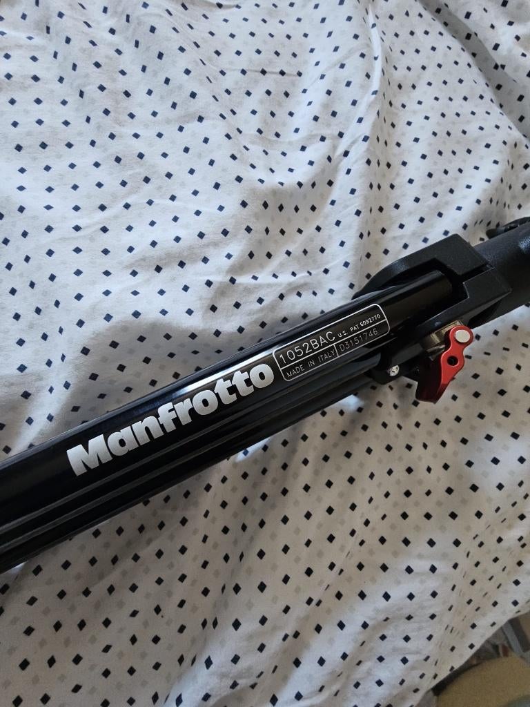trépied Manfrotto 1052BAC 2m50, TV, Hi-fi & Vidéo, Enlèvement, Comme neuf, 175 cm ou plus, Trépied