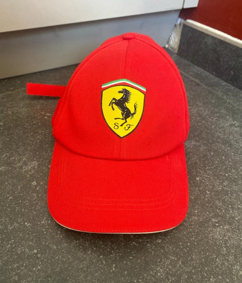 Casquette Officielle Scuderia Ferrari - Rouge Classique, Enlèvement ou Envoi