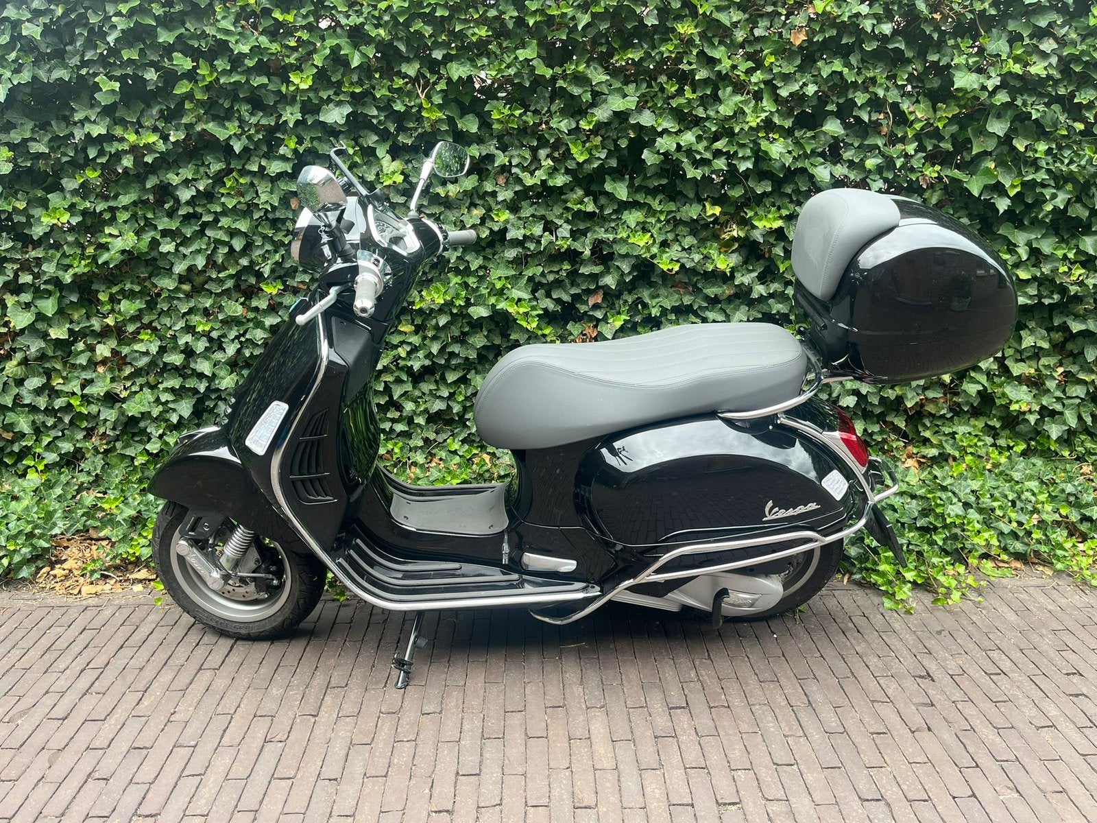 Vespa GTS 125 nieuw, Fietsen en Brommers, Scooters | Vespa, Ophalen, Nieuw