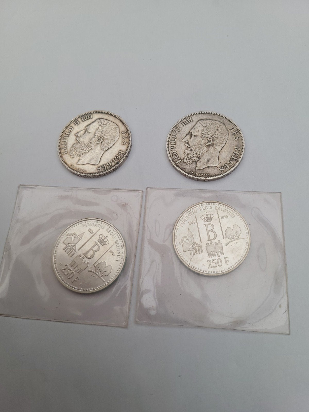zilver munten 2 x 5 fr en 2 x 250 fr, Timbres & Monnaies, Enlèvement, Argent, Argent