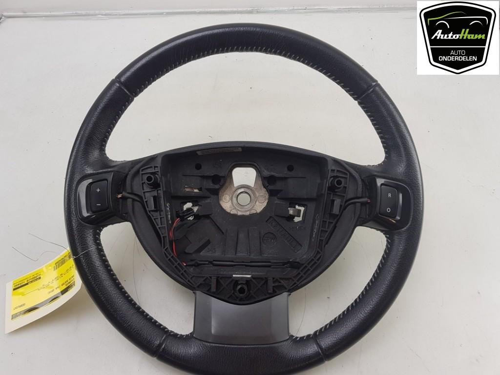 STUUR Dacia Duster (HS) (|34164570B|484000872R|), Dacia, Gebruikt, Postoffice@zf.com, Löwentaler Straße 20
88046  Friedrichshafen, DE