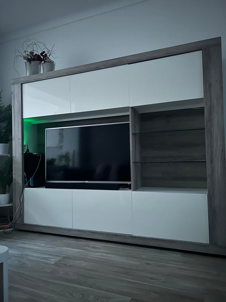 Tv meubel, Ophalen, 250 tot 300 cm, Gebruikt, Met deur(en)