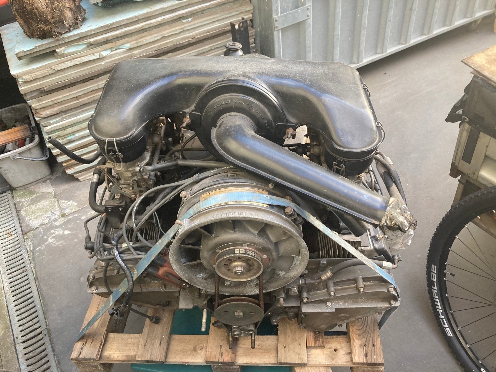 Porsche 911 T - 2.2 Ltr motor & sportomatic versnellingsbak, Ophalen, Porsche