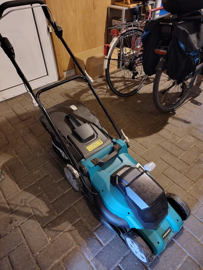 Grasmaaier, Ophalen, Gebruikt, Ferrex, Accu-grasmaaier