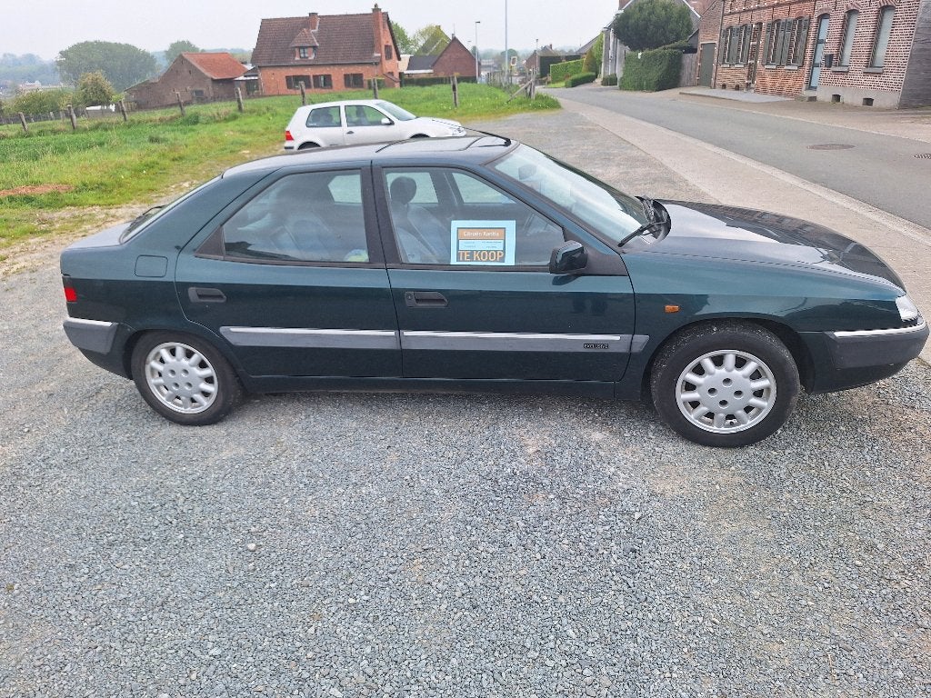 Citroën  Xantia Oldtimer, Auto's, Oldtimers, Voorwielaandrijving, Citroën, Leder en Stof, Particulier