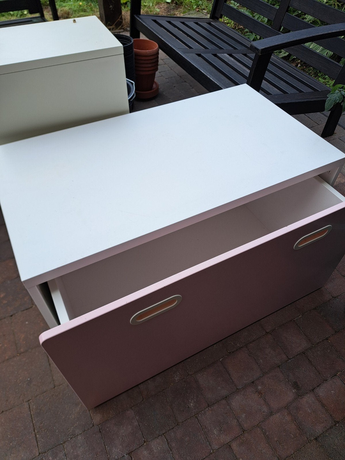 Kleuter ladekast + metalen kastje IKEA Gratis, Huis en Inrichting, Ophalen