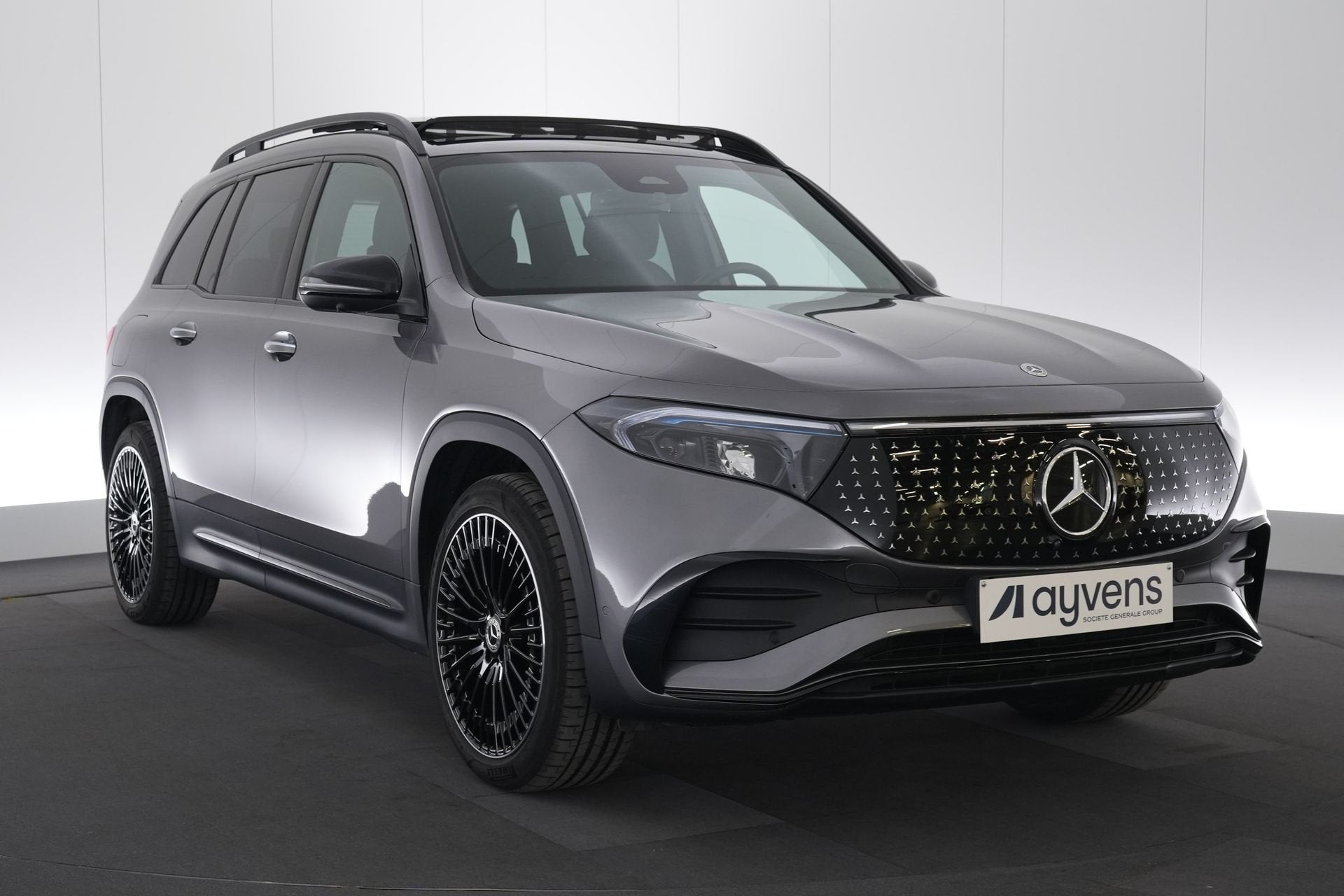 (2HPZ593) MERCEDES-BENZ EQB, Gebruikt, EQB, 67 kWh, 5 zetels