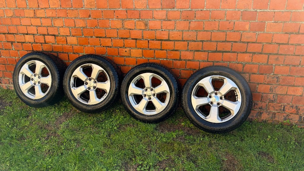 winterbanden 225/60 17, Auto-onderdelen, Ophalen, Gebruikt, Banden en Velgen, 17 inch
