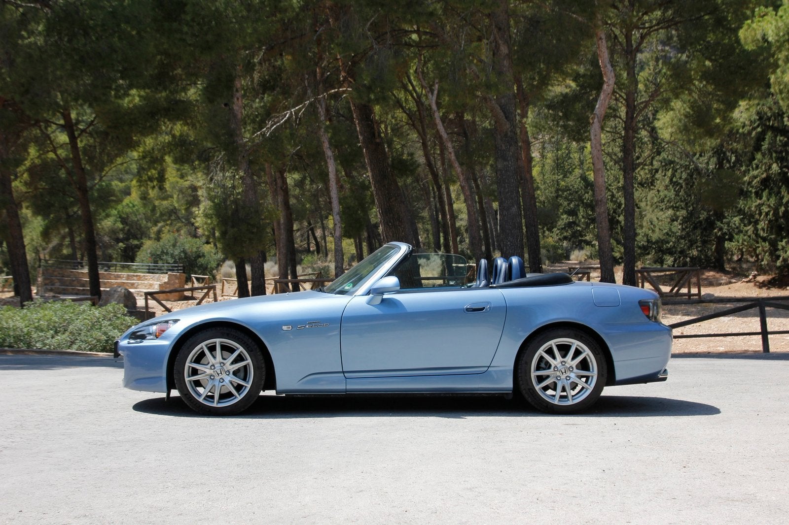 Honda S2000 AP1 Facelift | 2e eigenaar  | Slechts 30.000 km, Auto's, Achterwielaandrijving, 4 cilinders, Cabriolet, Blauw