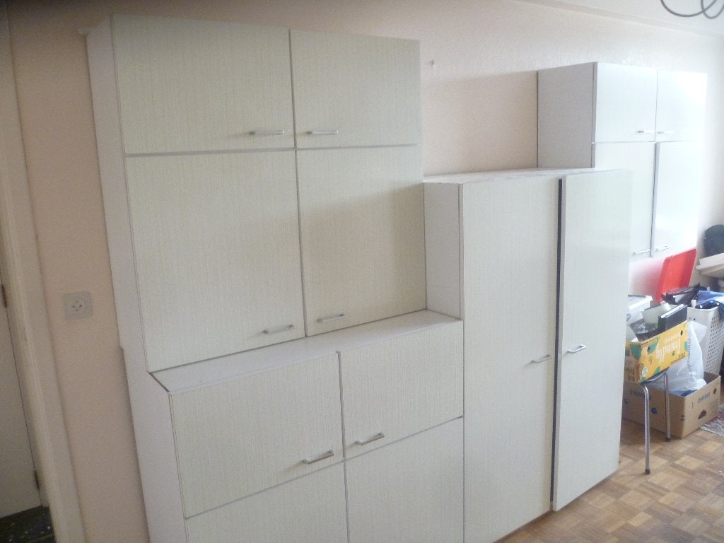 GRATIS KEUKENKASTEN, Antiek en Kunst, Ophalen