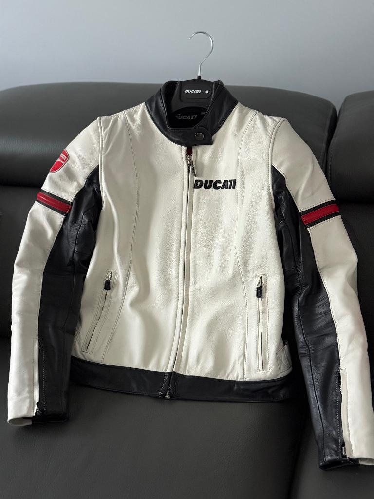 Veste dame Ducati, Seconde main, Femmes, Manteau | cuir, Enlèvement