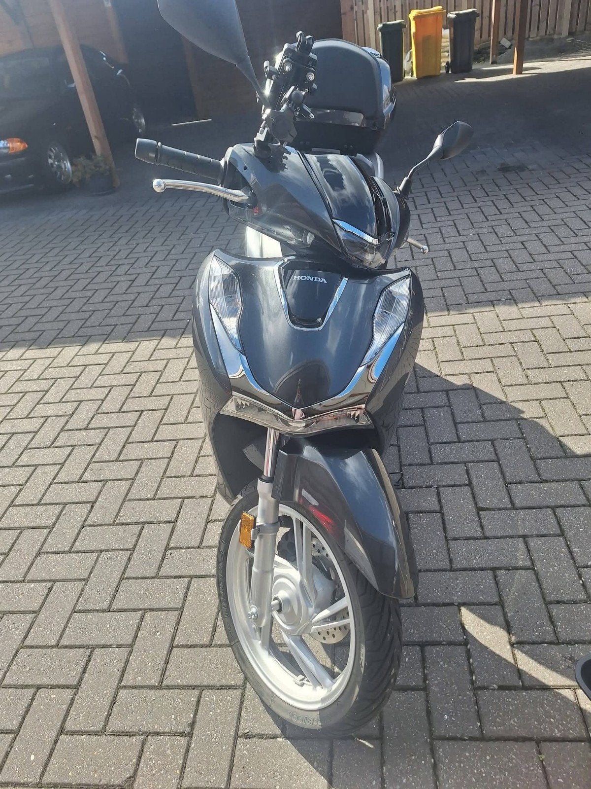 Honda SH125i motorscooter, Motoren