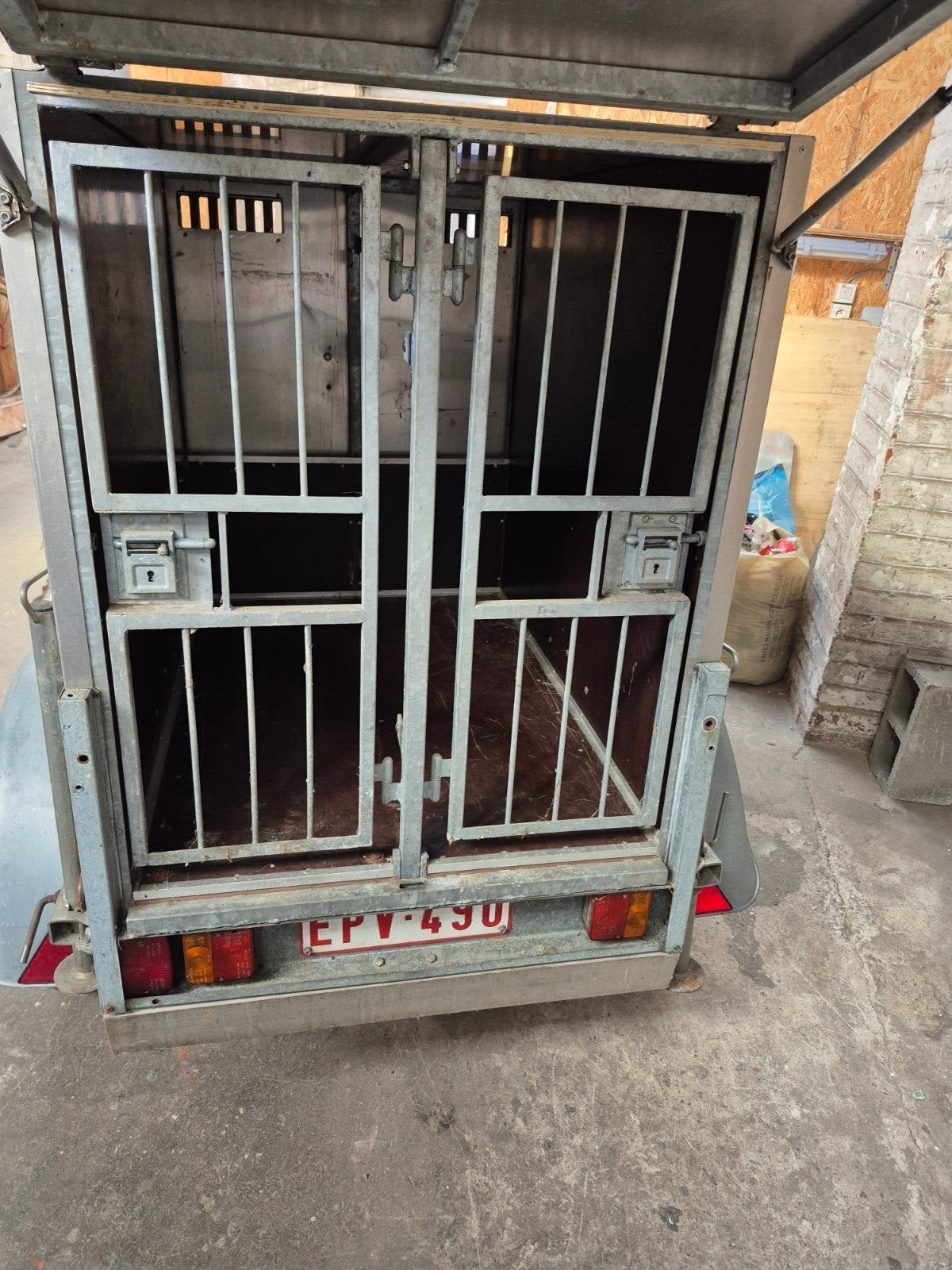 remorque pour 2 chien ou à bagage ( prix 350 euros), Autos : Divers, Enlèvement, Utilisé