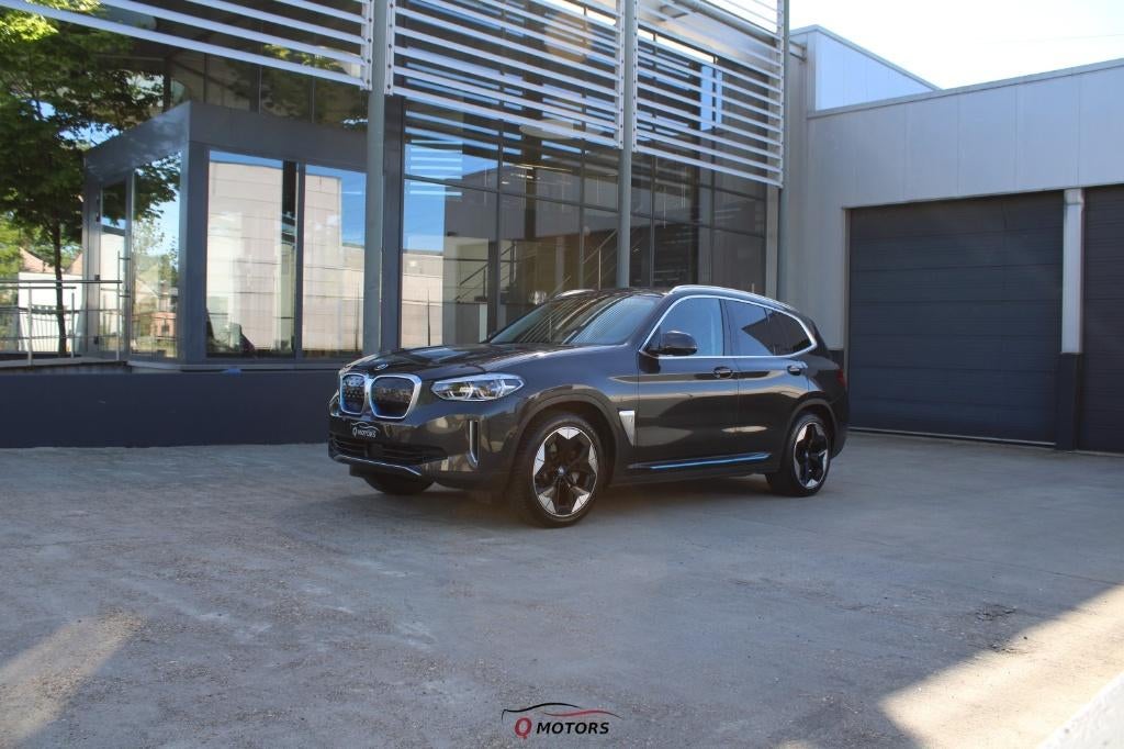BMW iX3 IMPRESSIVE/LED/ACC/360/HARMAN/PANO/TREK/CARP/BTW, Automaat, Zwart, Leder, IX3
