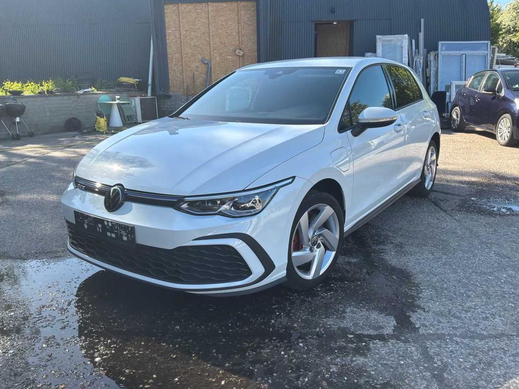 2022 Volkswagen Golf 8 GTE Berline (Hatchback), Autos, Achat, Euro 6, Entreprise, Autres carburants